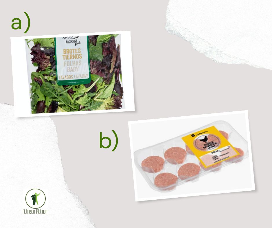 Ensalada de brotes tiernos con mini hamburguesas de pollo a la plancha.